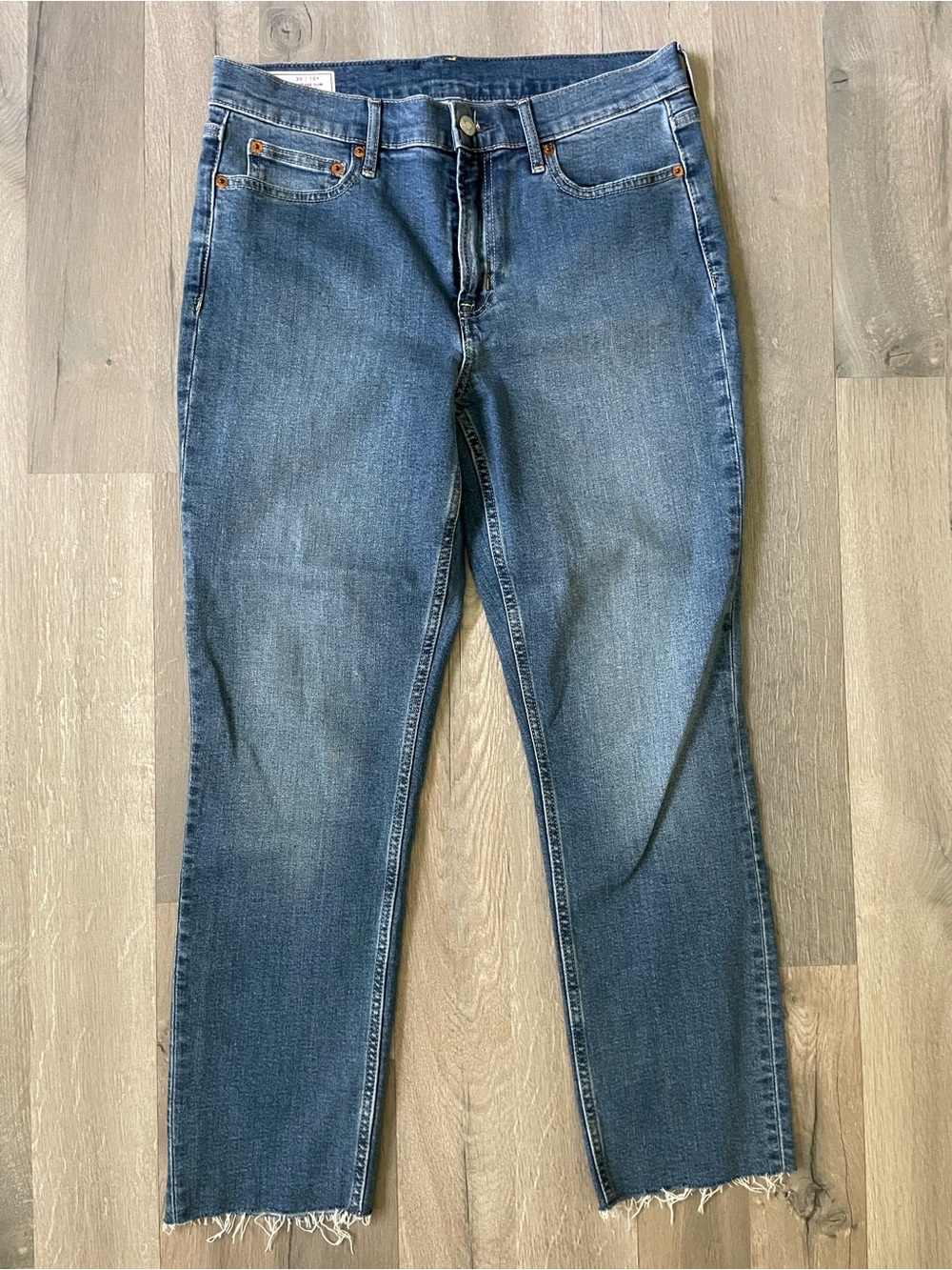 GAP Vintage Slim Mid Rise Jeans Size 30